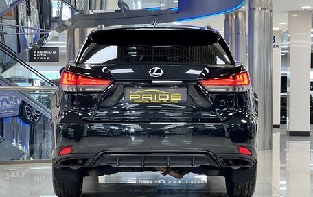 Lexus RX IV рестайлинг, 2022 год, 5 900 000 рублей, 8 фотография