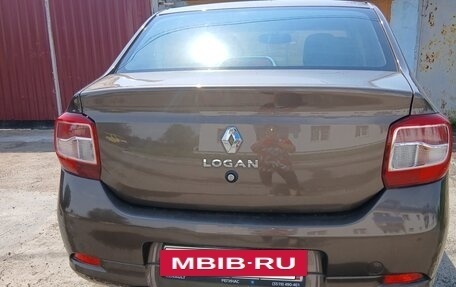 Renault Logan II, 2020 год, 900 000 рублей, 5 фотография