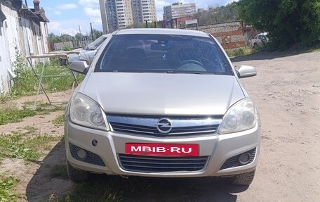 Opel Astra H, 2008 год, 137 000 рублей, 1 фотография