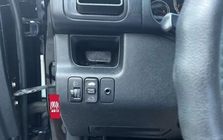 Honda CR-V II рестайлинг, 2004 год, 1 080 000 рублей, 15 фотография