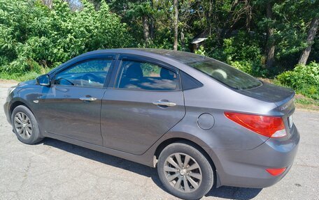 Hyundai Accent IV, 2013 год, 820 000 рублей, 2 фотография