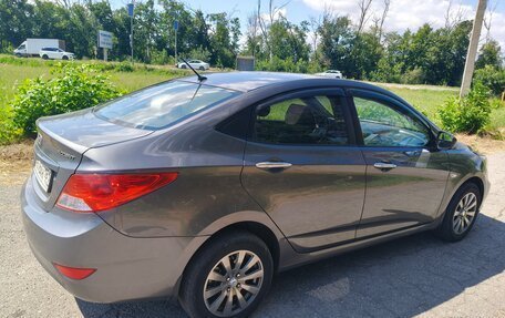 Hyundai Accent IV, 2013 год, 820 000 рублей, 4 фотография