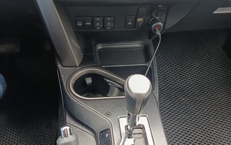Toyota RAV4, 2018 год, 2 200 000 рублей, 2 фотография