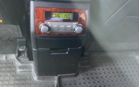 Toyota Highlander III, 2011 год, 1 800 000 рублей, 14 фотография