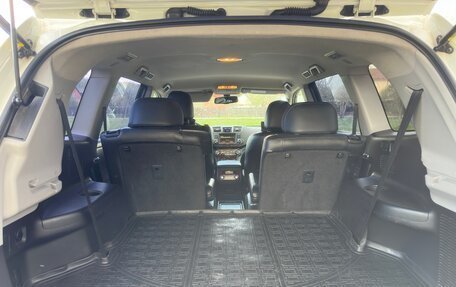 Toyota Highlander III, 2011 год, 1 800 000 рублей, 15 фотография