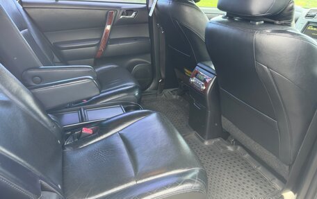 Toyota Highlander III, 2011 год, 1 800 000 рублей, 16 фотография