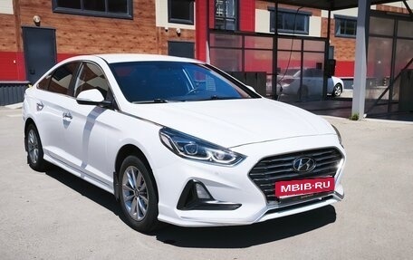 Hyundai Sonata VII, 2017 год, 930 000 рублей, 2 фотография