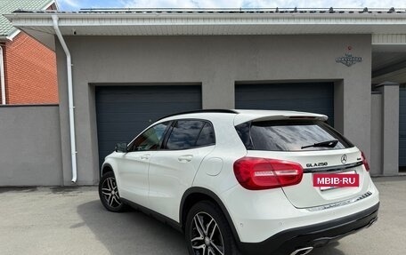 Mercedes-Benz GLA, 2016 год, 1 950 000 рублей, 6 фотография
