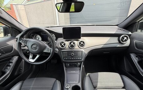 Mercedes-Benz GLA, 2016 год, 1 950 000 рублей, 17 фотография