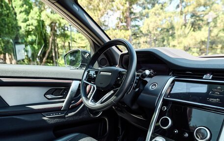 Land Rover Discovery Sport I рестайлинг, 2020 год, 3 590 000 рублей, 31 фотография