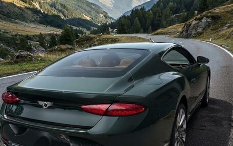 Bentley Continental GT, 2026 год, 55 500 000 рублей, 3 фотография