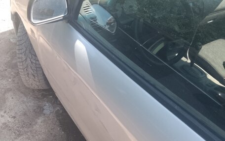 Mitsubishi Colt VI рестайлинг, 2000 год, 30 000 рублей, 5 фотография
