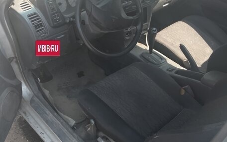 Mitsubishi Colt VI рестайлинг, 2000 год, 30 000 рублей, 9 фотография