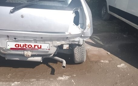 Mitsubishi Colt VI рестайлинг, 2000 год, 30 000 рублей, 2 фотография