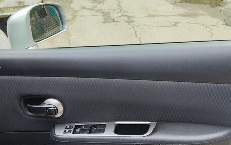 Nissan Tiida, 2012 год, 850 000 рублей, 2 фотография