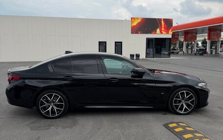 BMW 5 серия, 2020 год, 5 800 000 рублей, 3 фотография