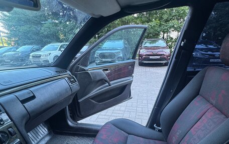Mercedes-Benz E-Класс, 1997 год, 370 000 рублей, 2 фотография