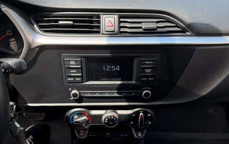 KIA Rio IV, 2022 год, 1 690 000 рублей, 24 фотография