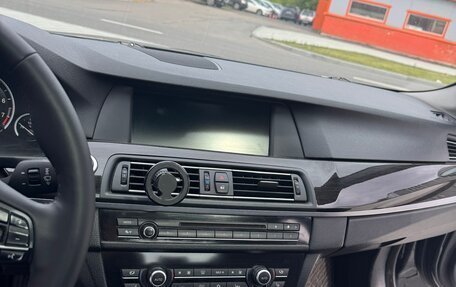 BMW 5 серия, 2011 год, 1 400 000 рублей, 16 фотография