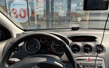 Peugeot 308 II, 2011 год, 450 000 рублей, 14 фотография
