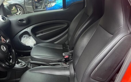 Smart Fortwo III, 2017 год, 985 000 рублей, 3 фотография
