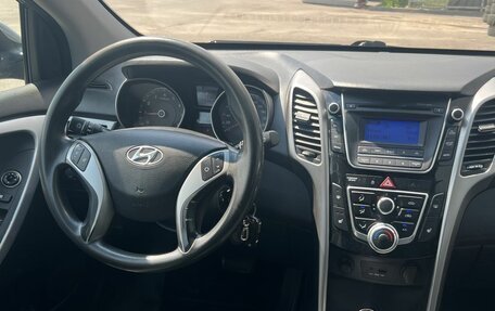 Hyundai i30 II рестайлинг, 2014 год, 990 000 рублей, 15 фотография