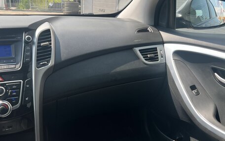 Hyundai i30 II рестайлинг, 2014 год, 990 000 рублей, 18 фотография