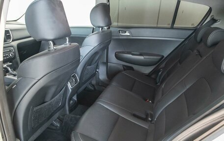 KIA Sportage IV рестайлинг, 2020 год, 2 950 000 рублей, 12 фотография