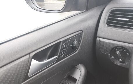 Volkswagen Jetta VI, 2014 год, 1 290 000 рублей, 9 фотография