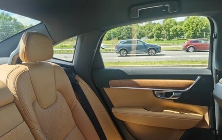 Volvo S90 II рестайлинг, 2017 год, 2 677 000 рублей, 10 фотография