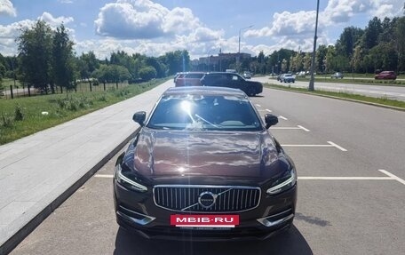 Volvo S90 II рестайлинг, 2017 год, 2 677 000 рублей, 2 фотография