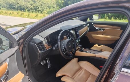 Volvo S90 II рестайлинг, 2017 год, 2 677 000 рублей, 18 фотография