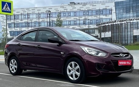 Hyundai Solaris II рестайлинг, 2013 год, 820 000 рублей, 1 фотография