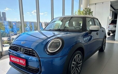 MINI Hatch, 2025 год, 5 775 000 рублей, 1 фотография