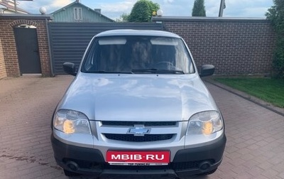 Chevrolet Niva I рестайлинг, 2011 год, 380 000 рублей, 1 фотография