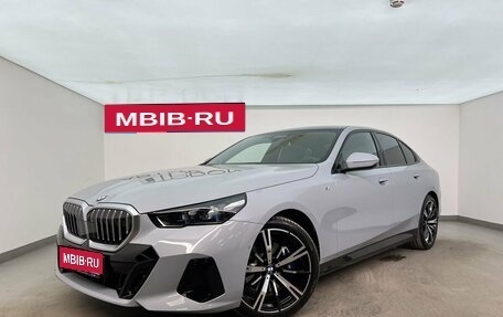 BMW 5 серия, 2025 год, 8 870 000 рублей, 1 фотография