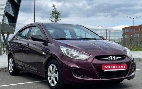 Hyundai Solaris II рестайлинг, 2013 год, 820 000 рублей, 2 фотография