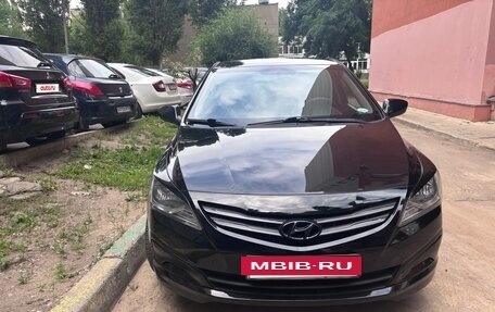 Hyundai Solaris II рестайлинг, 2016 год, 1 250 000 рублей, 14 фотография