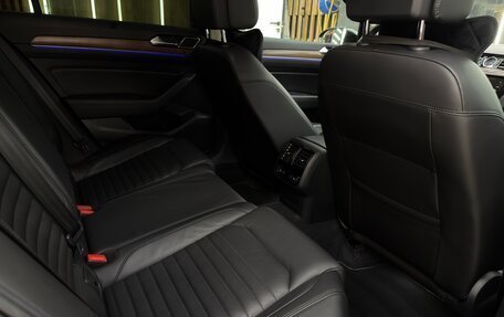 Volkswagen Passat B8 рестайлинг, 2019 год, 3 200 000 рублей, 14 фотография