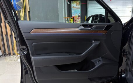 Volkswagen Passat B8 рестайлинг, 2019 год, 3 200 000 рублей, 15 фотография
