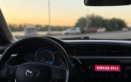 Toyota Corolla, 2013 год, 1 250 000 рублей, 5 фотография