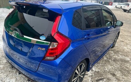 Honda Fit III, 2019 год, 1 350 000 рублей, 5 фотография
