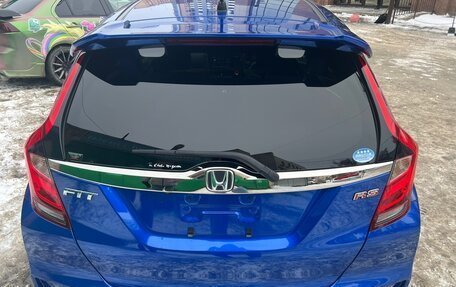 Honda Fit III, 2019 год, 1 350 000 рублей, 3 фотография