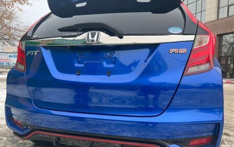 Honda Fit III, 2019 год, 1 350 000 рублей, 18 фотография