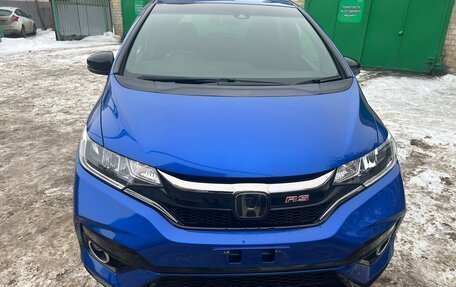 Honda Fit III, 2019 год, 1 350 000 рублей, 20 фотография