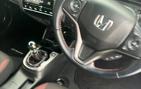 Honda Fit III, 2019 год, 1 350 000 рублей, 27 фотография