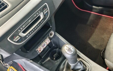 Renault Megane III, 2011 год, 565 000 рублей, 7 фотография