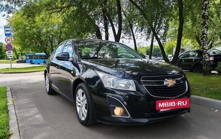 Chevrolet Cruze II, 2012 год, 845 000 рублей, 3 фотография