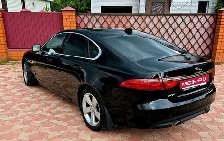 Jaguar XF II, 2016 год, 2 750 000 рублей, 2 фотография