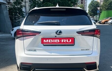 Lexus NX I, 2017 год, 2 935 000 рублей, 7 фотография